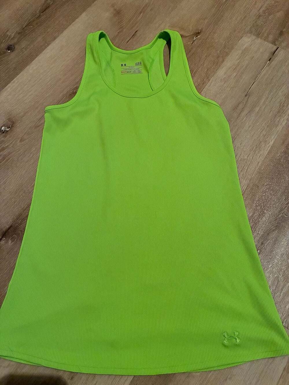 Under Armour HeatGear Fitted Neon Green Ribbed Workout Tank Top